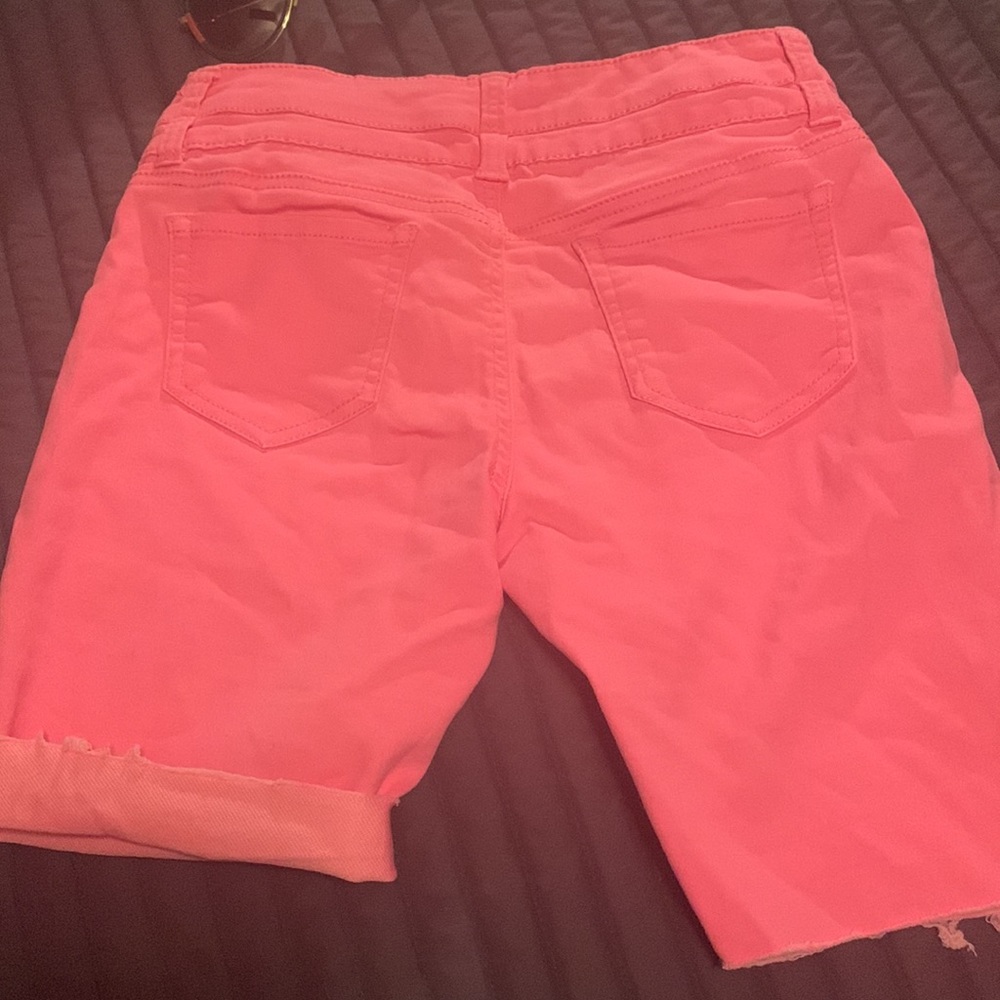 Shorts 🩳 - Picture 4 of 4